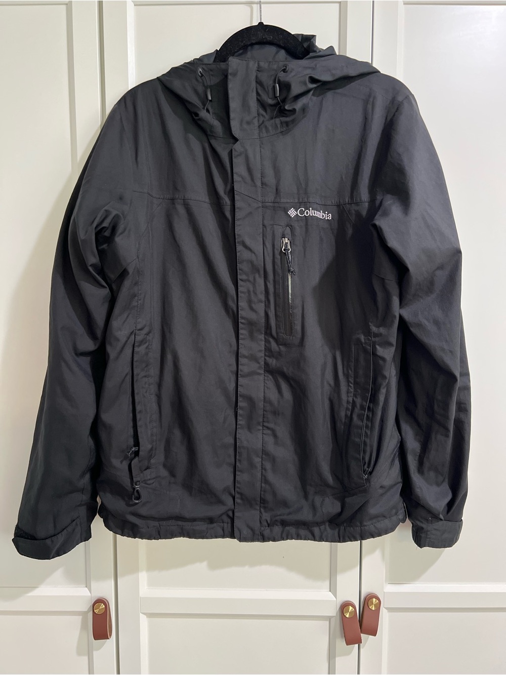 Columbia Men’s Black Waterproof Rain Hooded Jacket